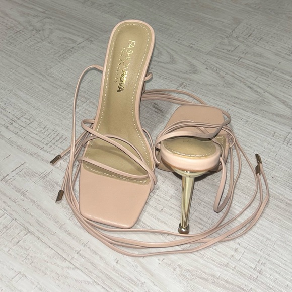 Nude / Gold Lace Up Heel - Picture 1 of 2